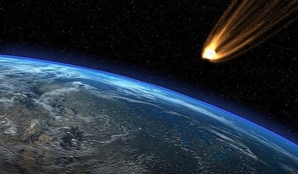 Anunt de ultima ora! O cometa vizibila cu ochul liber se apropie foarte mult de Pamant