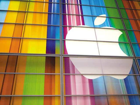 Apple lucrează cu Casa Albă pentru a lansa aplicaţia „COVID-19
