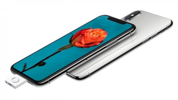 Apple reintroduce butonul Home si mufa jack pentru casti la iPhone X