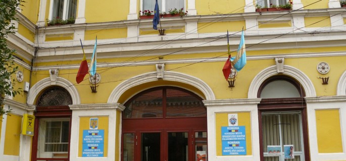 Aproximativ 600 de angajaţi din administraţia locală vor fi marţi în GREVĂ, timp de o oră!