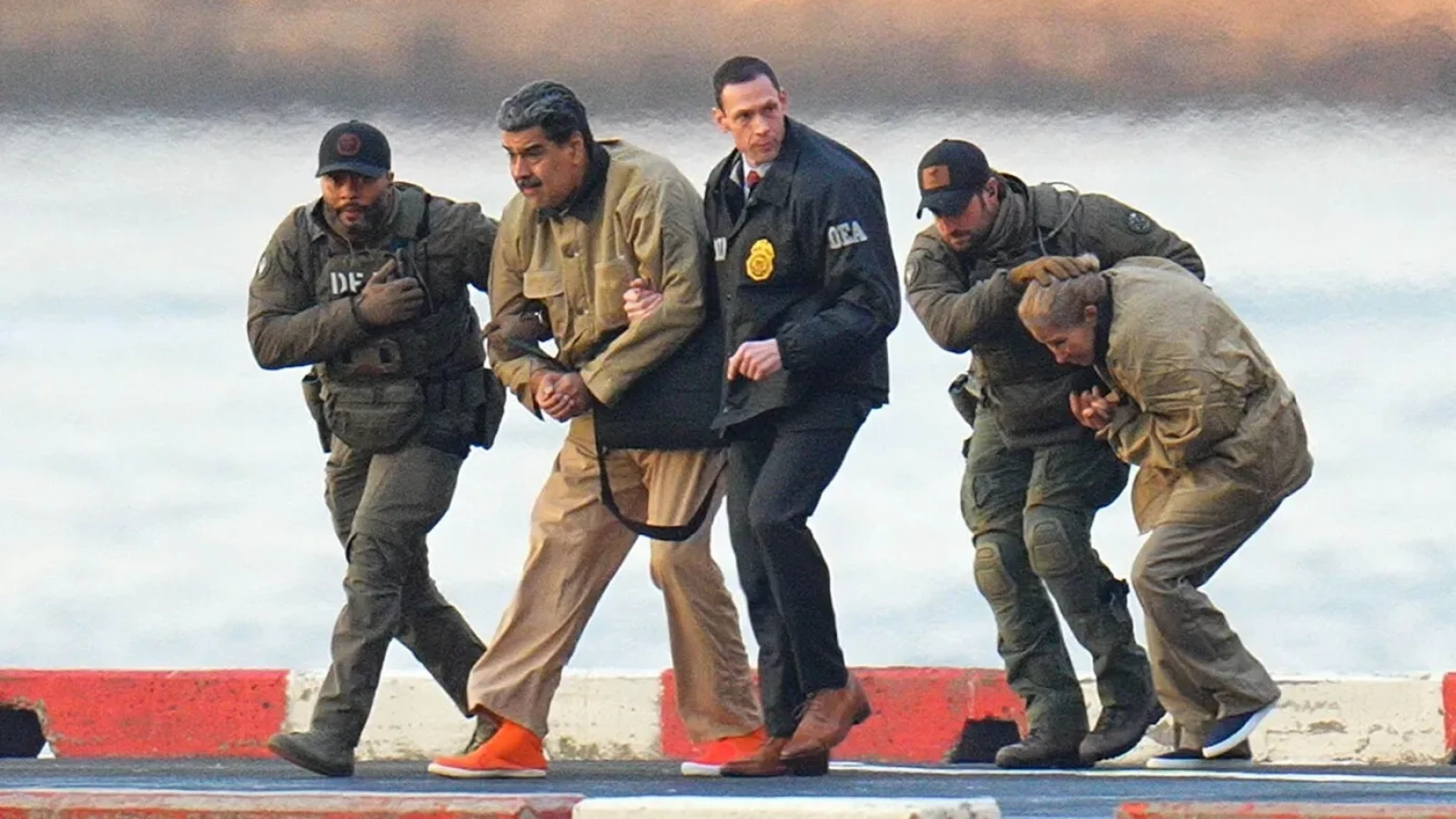 Arma misterioasă care ar fi fost folosită de Statele Unite, pentru a-i îngenunchea pe soldații venezueleni, în momentul capturării lui Maduro
