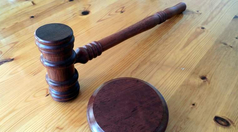 Astazi CCR decide daca e constitutional sau nu abuzul in serviciu