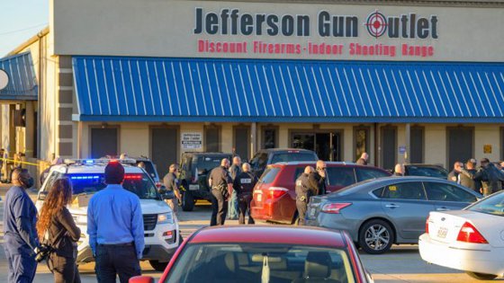 Atac sângeros în SUA: Trei morţi şi doi răniţi după ce o persoană a deschis focul într-un magazin de arme