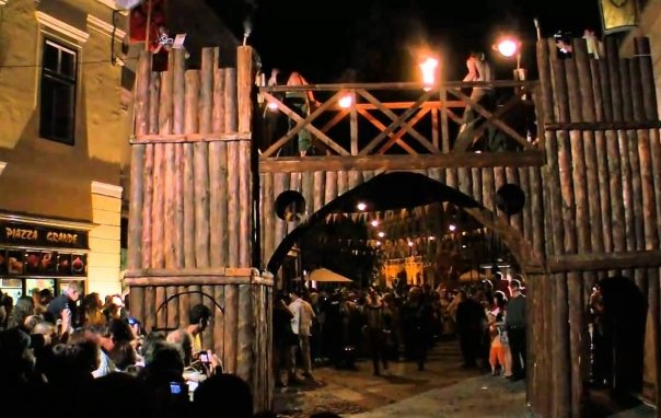 Au venit pentru prima data in Romania si au ramas blocati: „Am crezut ca suntem in Games Of Thrones