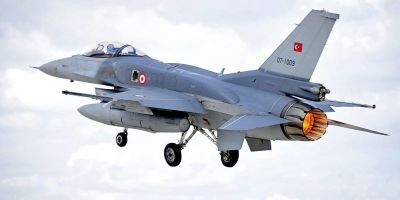 Avionul lui Erdogan a fost vizat de două avioane de luptă F-16 în drumul de la Marmaris la Istanbul