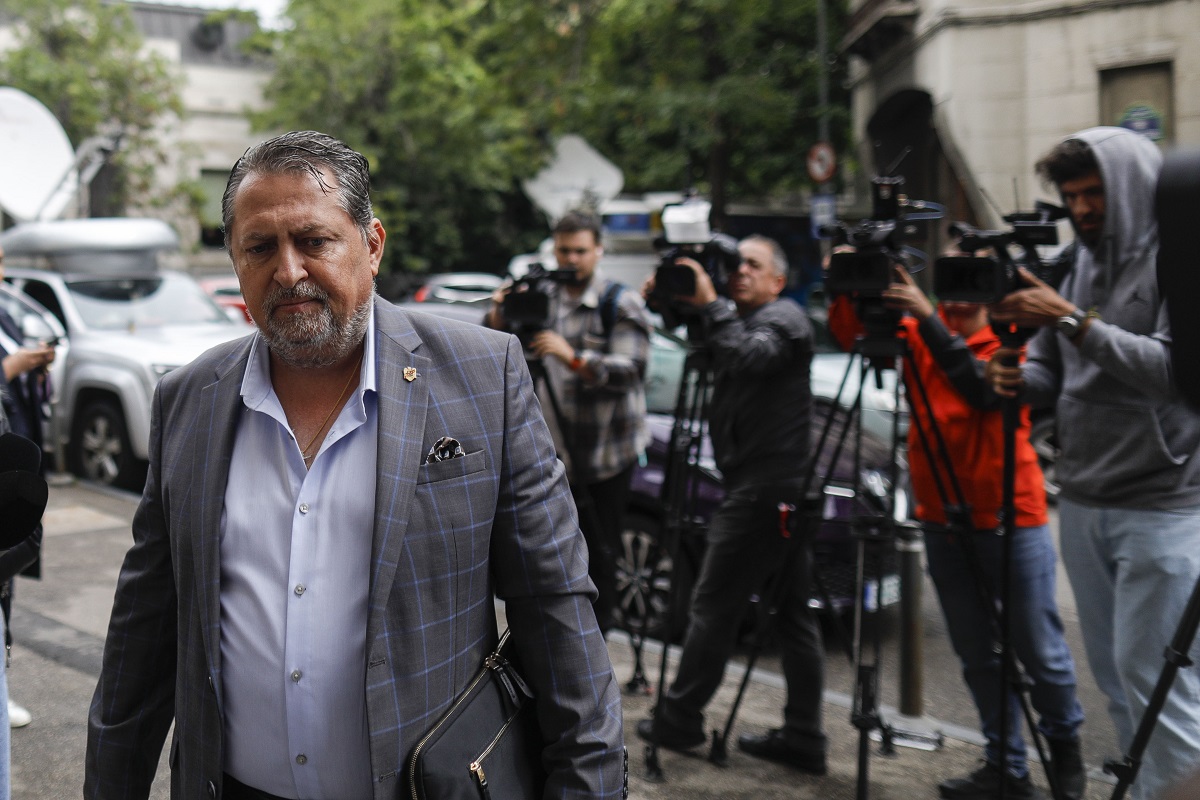 Avocatul Trăilă îl execută silit pe denunțătorul său din dosarul generalilor Coldea și Dumbravă. Hideg: