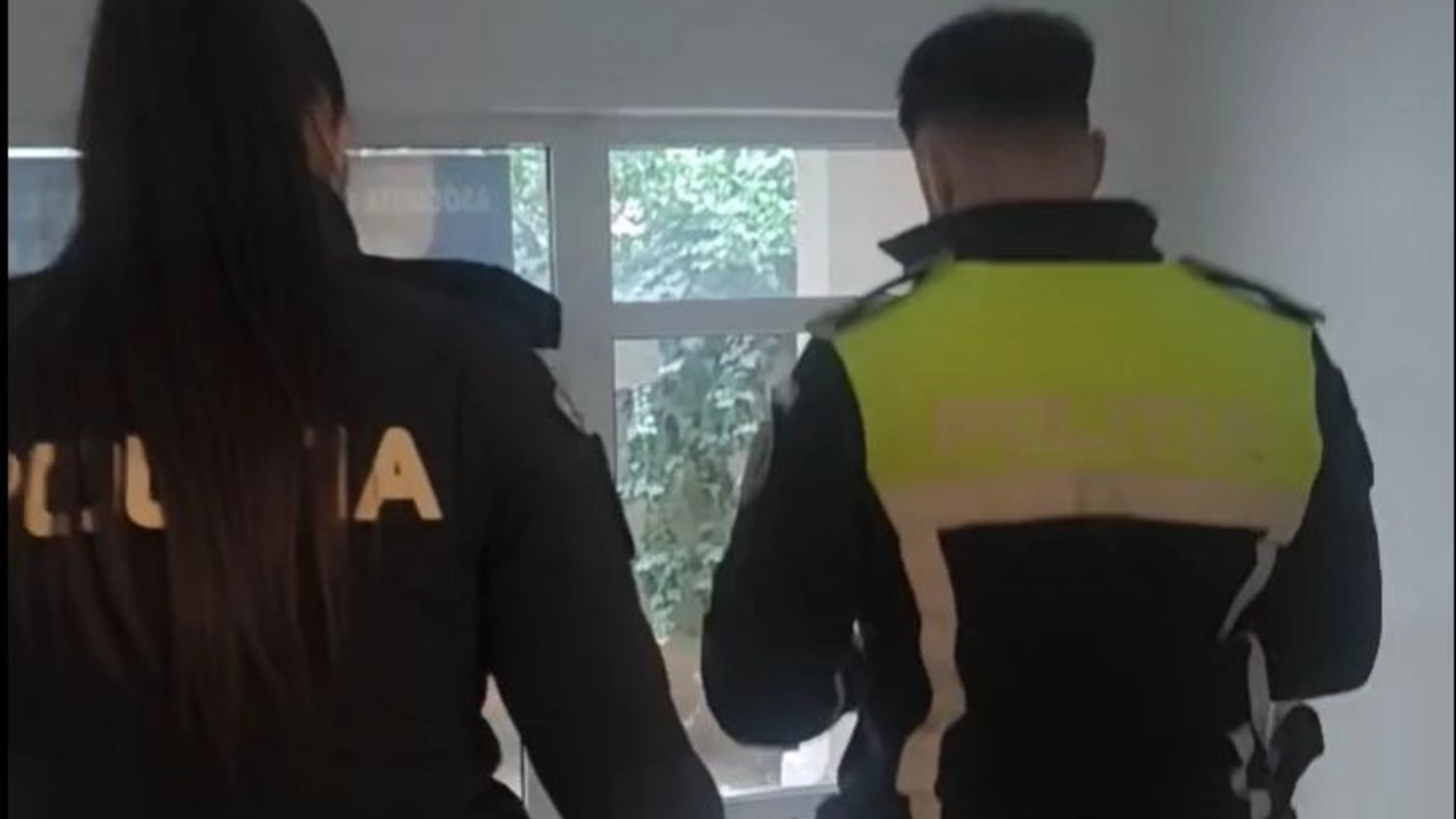 Bărbat dispărut din septembrie, găsit mort în propria locuință. Anchetă în Poliție privind modul în care a fost căutat
