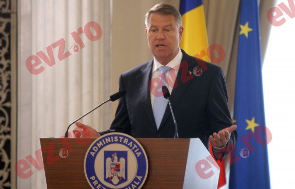 Băsescu devoalează strategia lui Iohannis. De ce vrea, de fapt, președintele modificarea Legii electorale