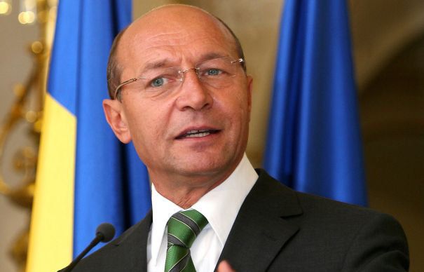 Băsescu drăcuie finanţarea Bisericii: