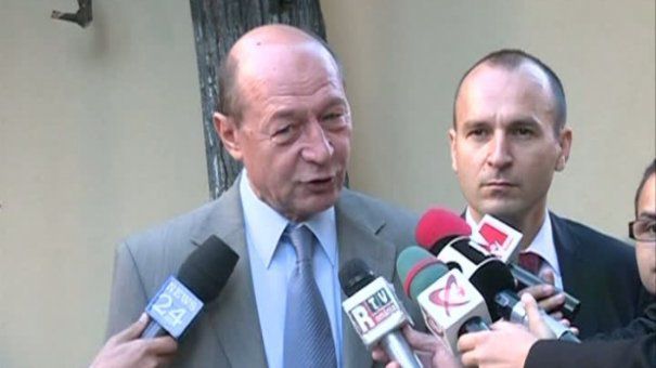 Băsescu: