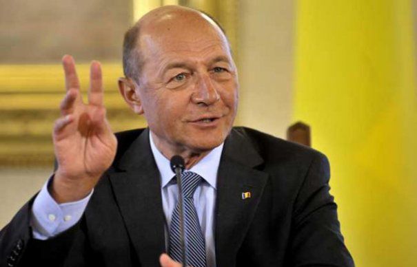 Băsescu insista sa fie prim ministru