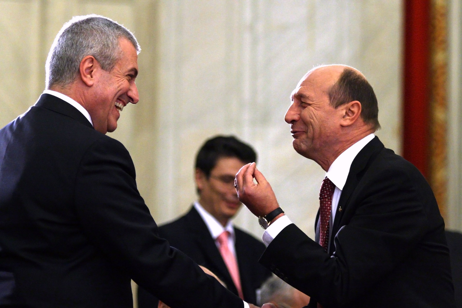 Băsescu: Nu cred că Tăriceanu ar putea lua un milion. Să fi fost o sponsorizare pentru partid, altceva