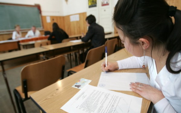 BACALAUREAT 2016 - Cele mai tari perle: „Ion este nărăvaş şi iubitor