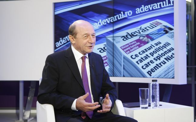 Băsescu: Dacă am ajuns în ţara în care procurorii dărâmă guverne, punem lacătul pe democraţie
