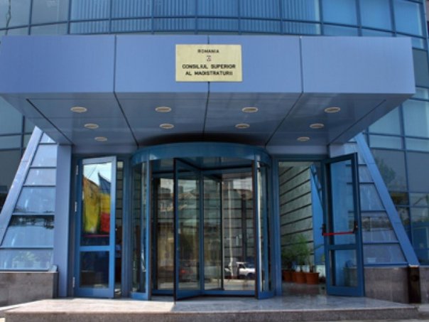 Bataie de joc: Sedinta CSM, suspendata a patra oara consecutiv