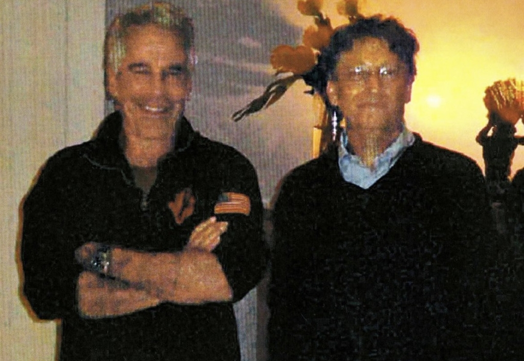 Bill Gates și-a cerut scuze după dezvăluirile din dosarele Epstein: „Am avut relații extraconjugale cu rusoaice