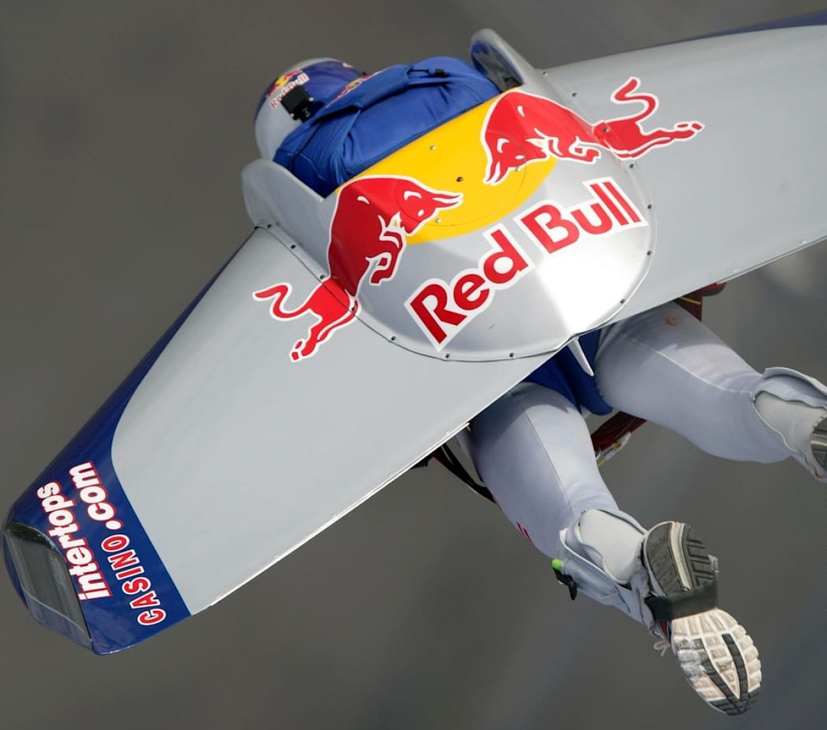 Blestemul Red Bull: Felix Baumgartner este al zecelea sportiv care moare tragic de pe o listă neagră a curajului extrem