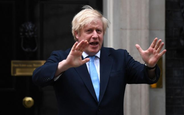 Boris Johnson interzice sexul între persoane care nu au acelaşi domiciliu