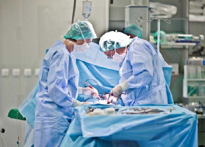 Braşovul are primul centru privat de transplant renal din ţară, acreditat de ANT