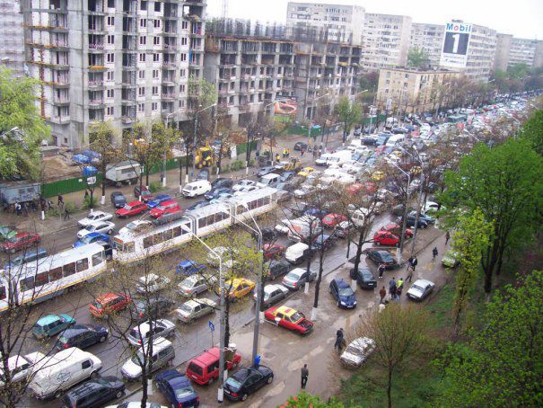 Bucuresti e oraşul cu cel mai aglomerat trafic din Europa, potrivit Tom Tom