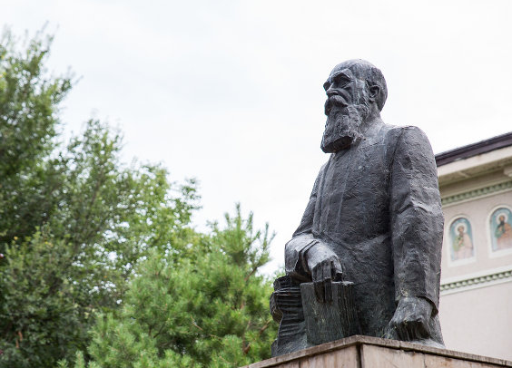 Bustul marelui savant român Nicolae Iorga va fi dezvelit astăzi în Albania
