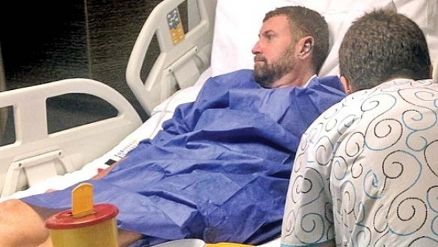 Cătălin Botezatu a fost dus de urgenţă la spital