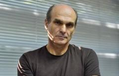 C.T. Popescu arata obiectivul final al protestelor de strada