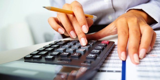Cât primește în mână angajatul cu salariul minim. Cinci situații de deduceri personale