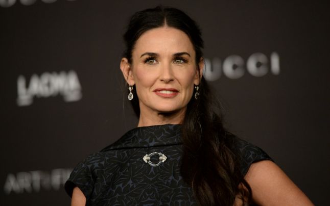 Cadavrul unui bărbat a fost descoperit în piscina actriţei Demi Moore