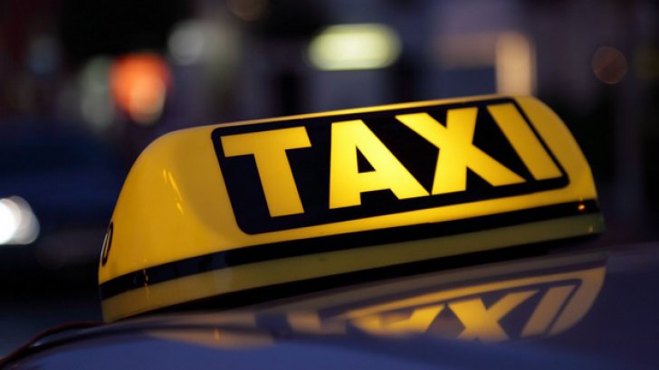 Cadavrul unui barbat gasit intr-un taxi pe o strada din Capitala