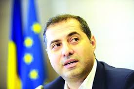 Cameleonul Florin Jianu și onoarea sa nereperată de ministru