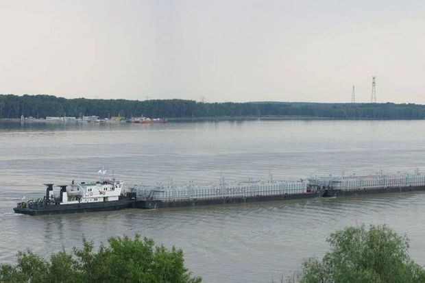 Canalul Sulina, închis circulației navelor maritime din cauza unei posibile mine marine