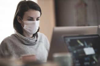 Care este explicatia stiintifica: Oamenii care poarta constant masca au simptome mai usoare in caz de infectie cu COVID-19