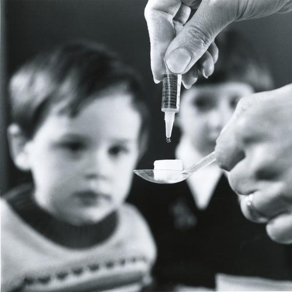 Care sunt cele opt vaccinuri obligatorii pentru inscrierea copiilor la gradinita si scoala