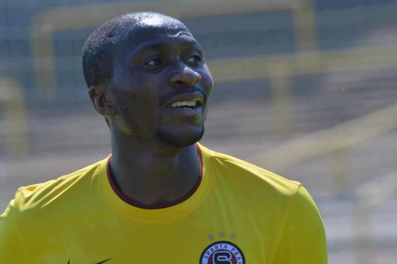 Cazul Kehinde Fatai a ajuns la FIFA! Forul va decide dacă africanul va putea evolua pentru România la EURO 2016