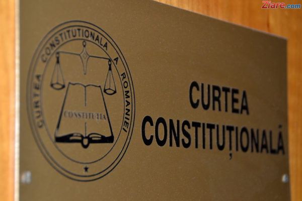 CCR a respins toate sesizarile depuse in cazul OUG 14, cea care a abrogat controversata OUG 13