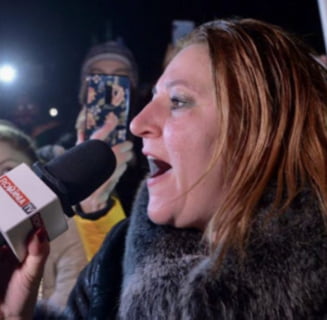 Ce crede mama Dianei Șoșoacă despre fiica ei: