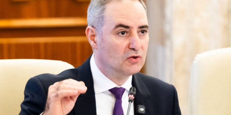 Ce decizie a luat Alexandru Nazare privind impozitarea proprietăților la valoarea de piață începând cu anul viitor. Ministrul de Finanțe dă explicații