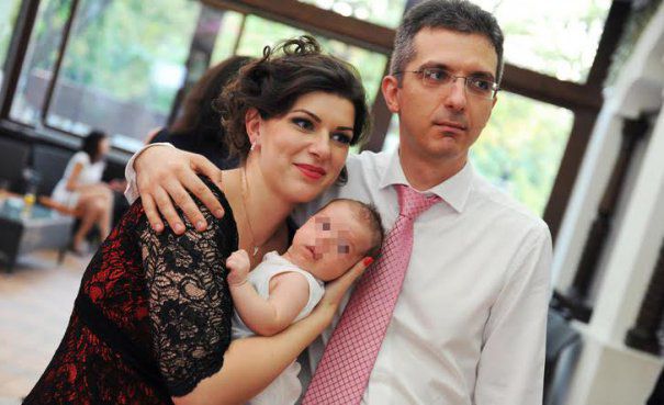 Ce făcea fiica de 10 ani a lui Dan Condrea in timp ce tatăl ei se stingea din viaţă