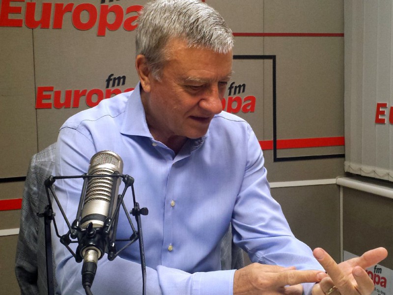 Ce reacție a avut Mircea Sandu referitor la dispariția unui milion de dolari din conturile FRF pe cand era presedinte