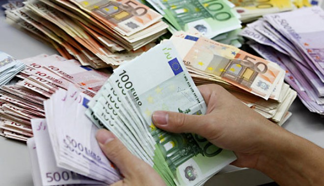 Ce se întâmplă cu euro şi leul după criza din Grecia