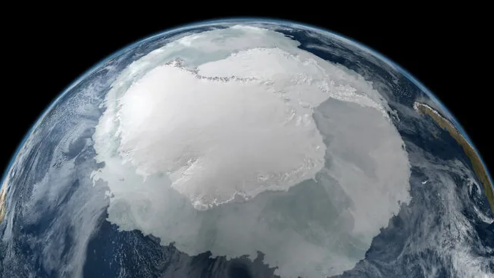 Ce se întâmplă în Antarctica? Două impulsuri radio inexplicabile care par să provină de sub vasta calotă glaciară au fost detectate de cercetători