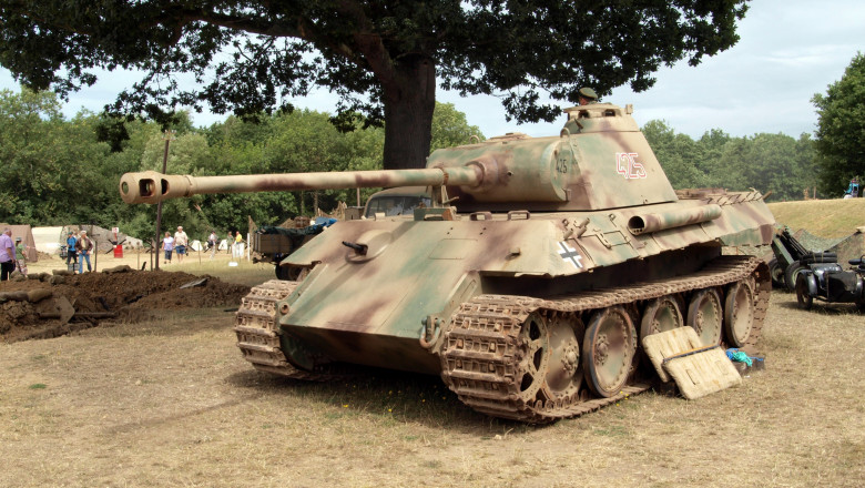 Ce sentință a primit pensionarul din Germania care a ținut în pivniță un tanc din cel de-al Doilea Război Mondial