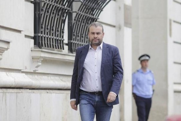Ce spune ministrul Muncii despre scandalul dintre Sandy Matei si Darius Valcov