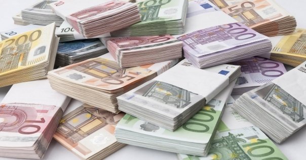 Ce trebuie sa faci ca sa iei 16.000 de euro stând 2 luni in pat