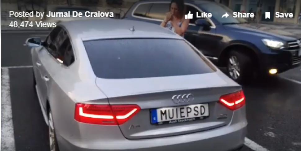 Cea mai vanata masina din România, MUIEPSD, a ajuns in Craiova si a starnit iures printre politisti