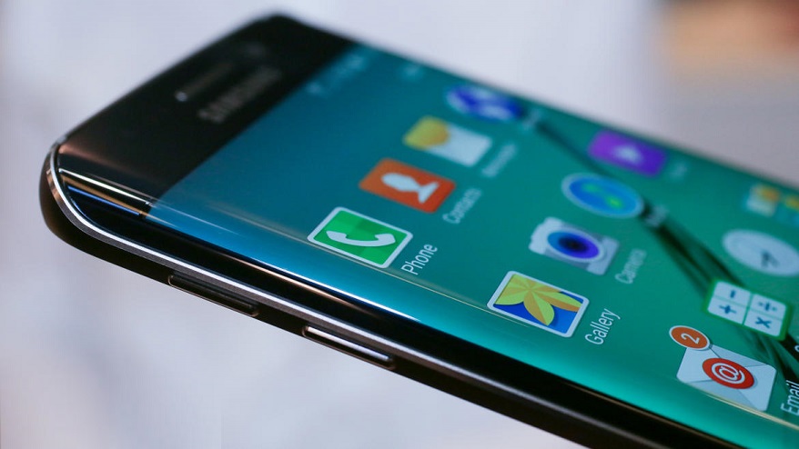 Cei de la Samsung au ajuns la nebunie. Vor sa scoata un telefon de nu s-a mai vazut