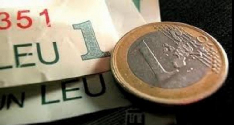 Cel mai slab leu din istorie. Euro atinge un nou maxim istoric, pe fondul crizei politice