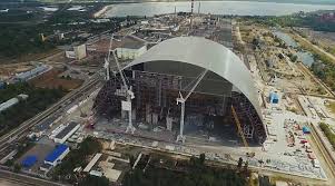 Cernobil: Azi se inaugureaza domul de otel pus peste reactorul care a produs dezastrul
