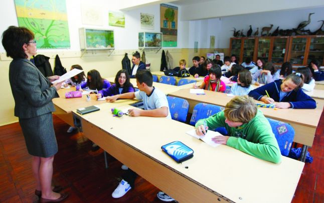 Cifrele de scolarizare pentru viitorul an scolar se mentin la nivelul celor aprobate pentru anul in curs